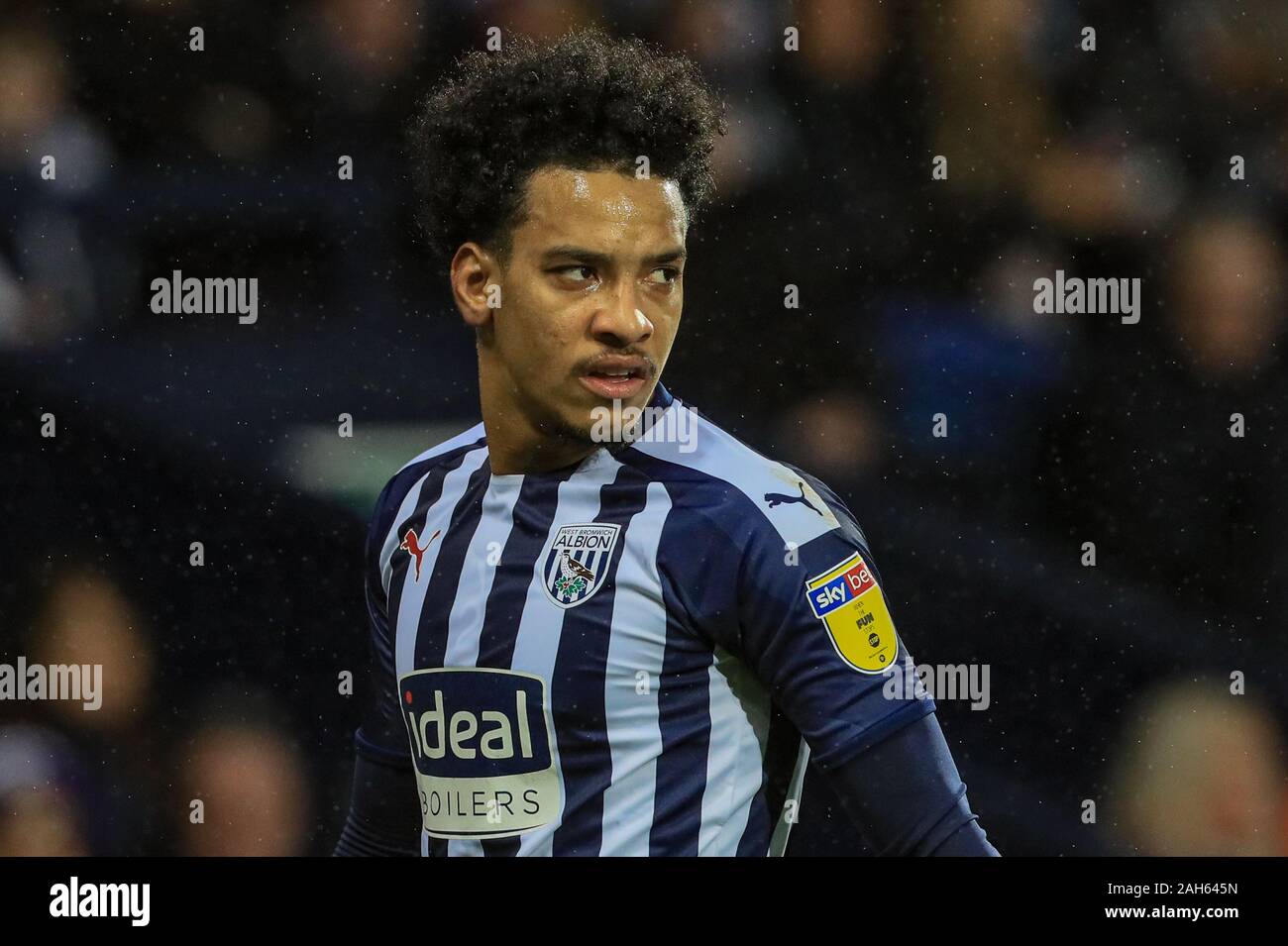 21. Dezember 2019, der Weißdorn, West Bromwich, England; Sky Bet Meisterschaft, West Bromwich Albion v Brentford: Matheus Pereira (12.) West Bromwich Albion während des Spiels Credit: Mark Cosgrove/News Bilder Stockfoto