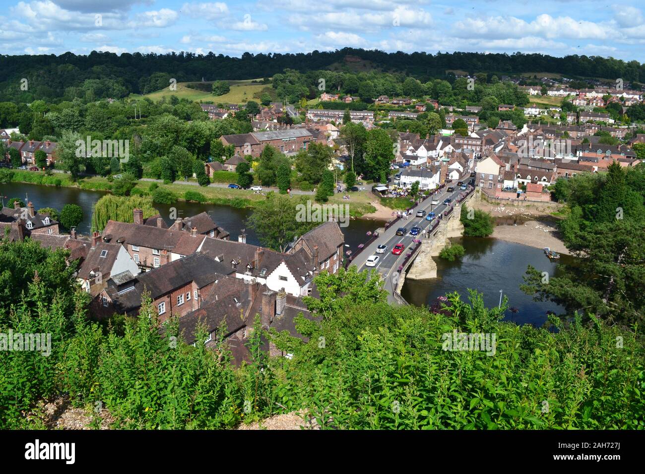 Blick auf den Severn Valley und Bridgnorth Niedrig, von der Klippe neben Bridgnorth Cliff Railway, Bridgnorth, Shropshire, Großbritannien Stockfoto