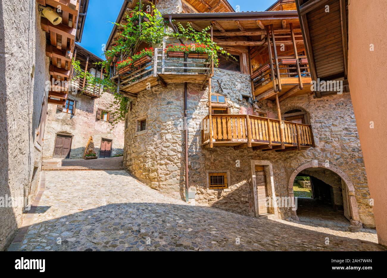 Das malerische Dorf Rango, in der Provinz Trient, Trentino Alto Adige, Italien. Stockfoto