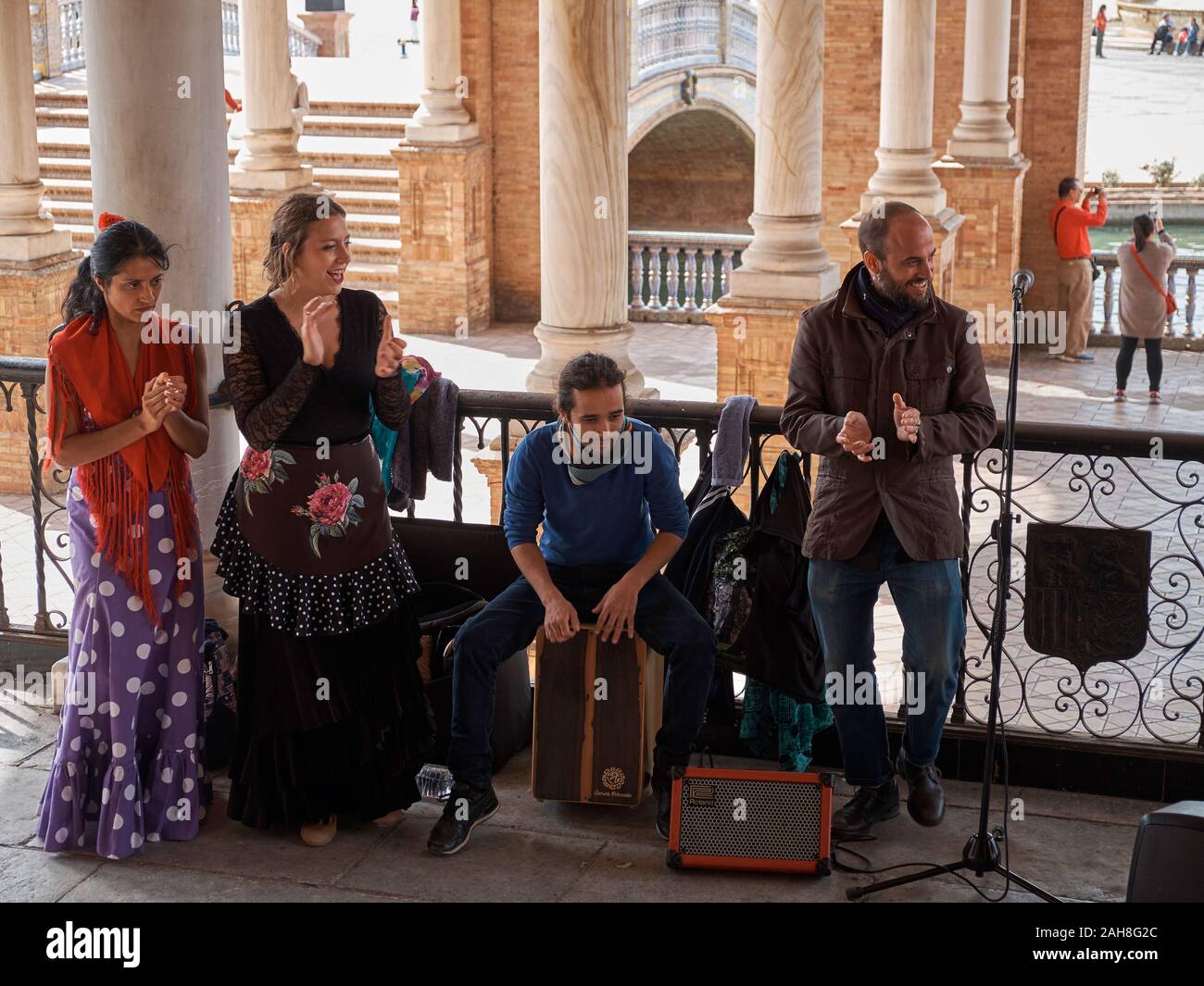 Flamenco Show an der Plaza de España in Sevilla, Andalusien, Spanien. Stockfoto Flamenco Show an der Plaza de España in Sevilla, Andalusien, Spanien. Stockfoto