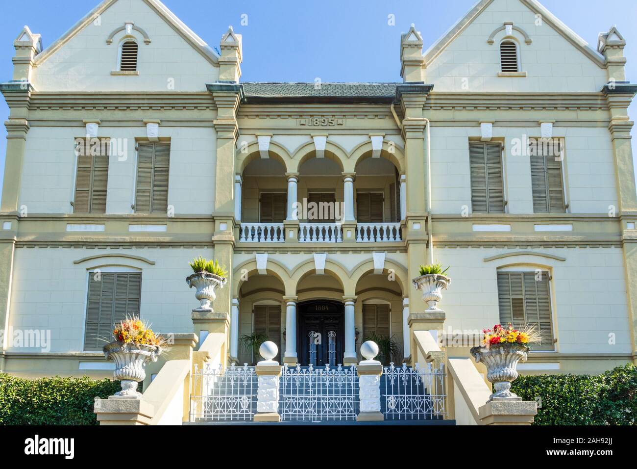 Historische Häuser auf der 19. Straße in der berühmten Silk Stocking historischen Viertel von Galveston, Texas. Stockfoto