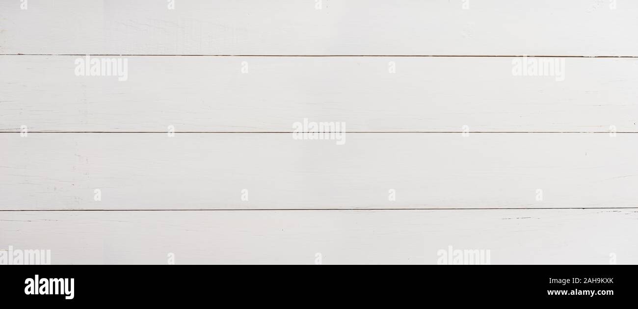 Panoramablick auf die weiß lackierten Holz Hintergrund Stockfoto