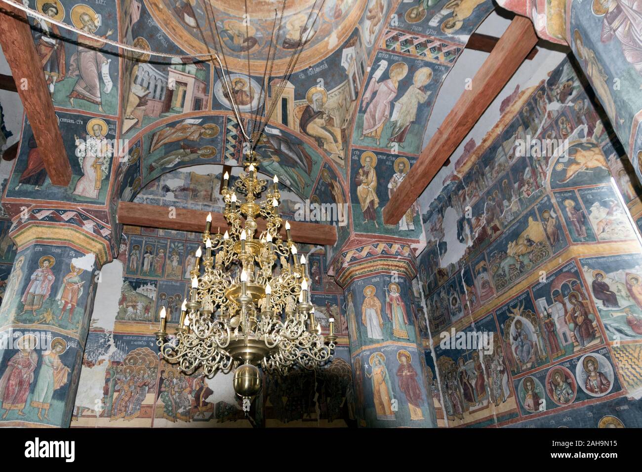Dekorative Innenraum von Snagov Kloster, die Ruhestätte von Vlad the Impaler Stockfoto