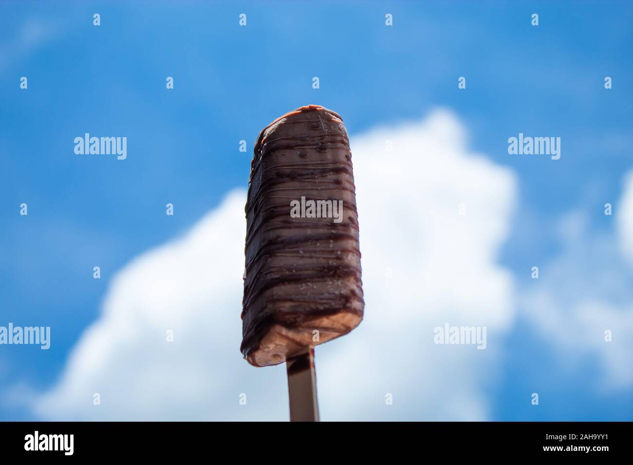 Eisdielen, Schokolade, mit einem klaren Himmel Stockfoto