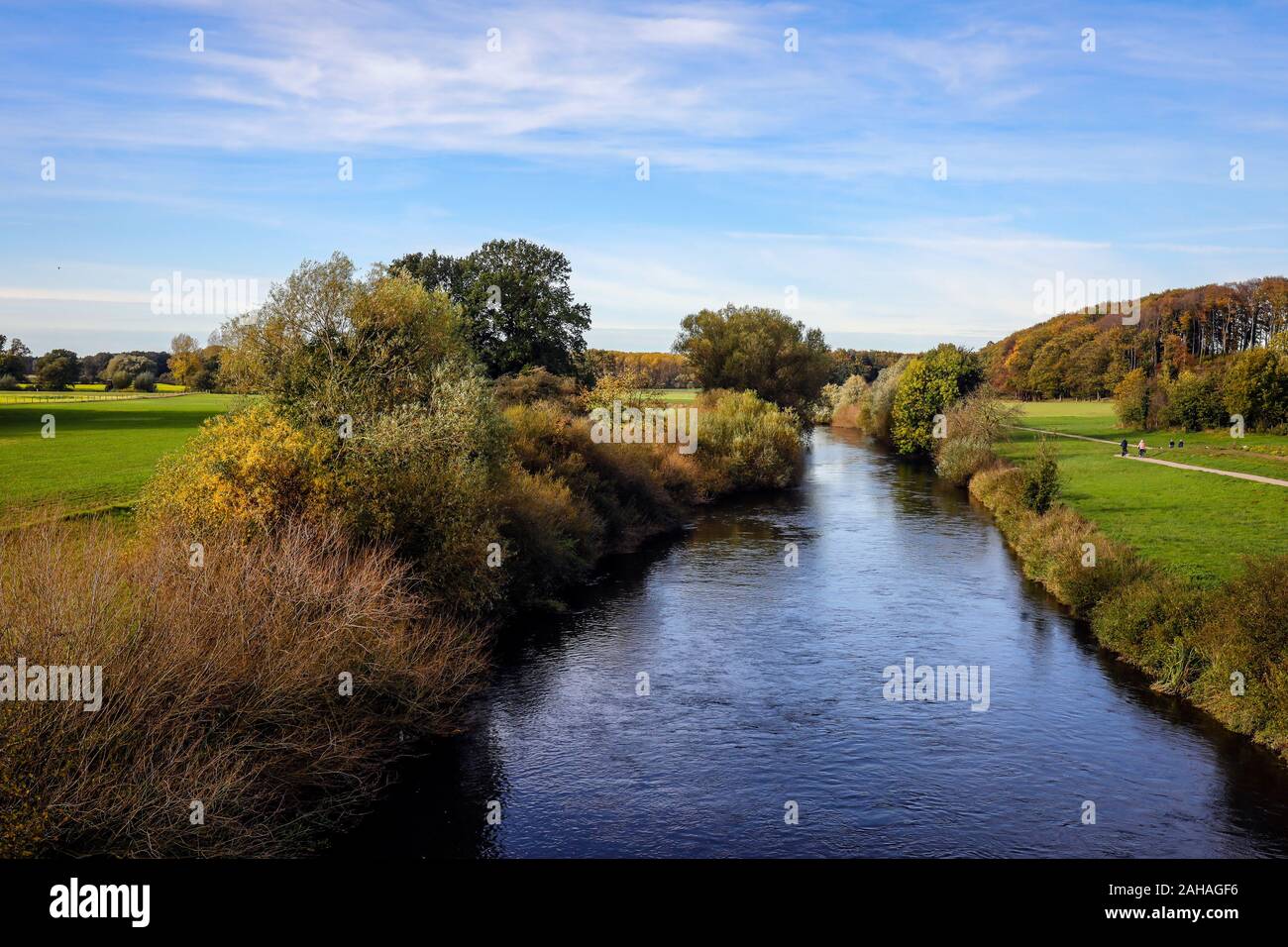 26.10.2019, Datteln, Nordrhein-Westfalen, Deutschland - Lippe im Herbst. 00 X 191026 D 036 CAROEX.JPG [MODEL RELEASE: NEIN PROPERTY RELEASE: NEIN (c) Caro imag Stockfoto