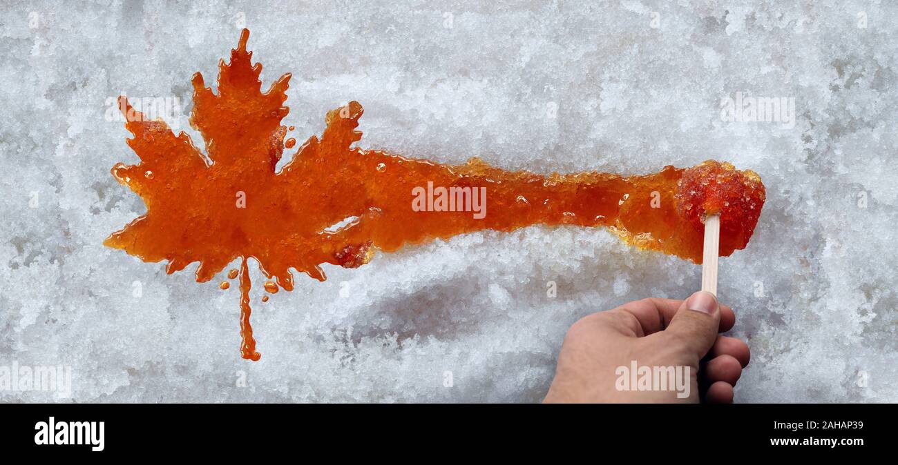 Ahorn taffy Blatt oder gekochte Baum süße gekochtem Sirup auf Schnee sap als traditionelle Frühling essen Kultur aus Quebec Ontario Kanada und Neuengland. Stockfoto