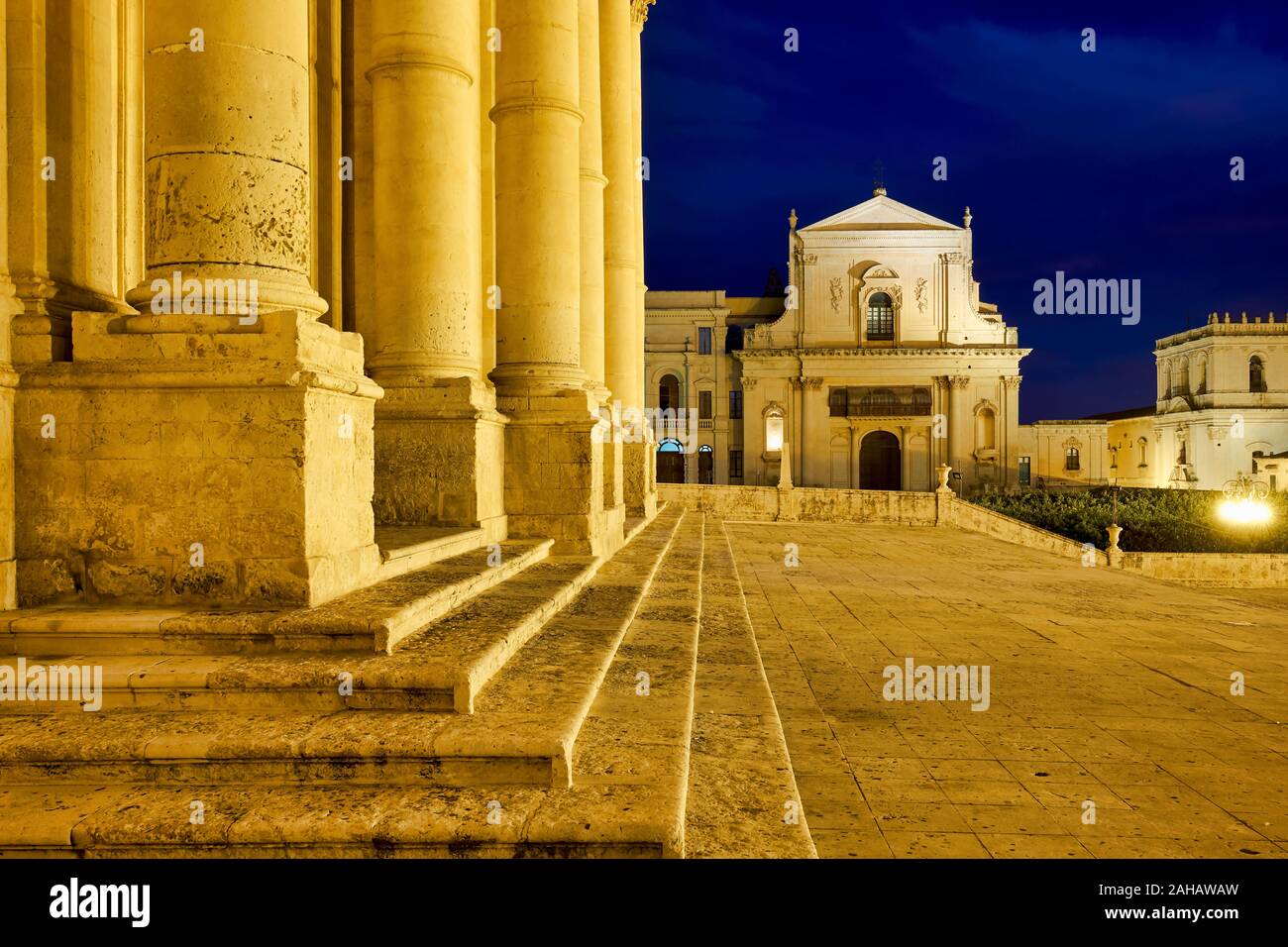 Die Kathedrale von Noto und Basilika Santissimo Salvatore Sizilien Italien Stockfoto