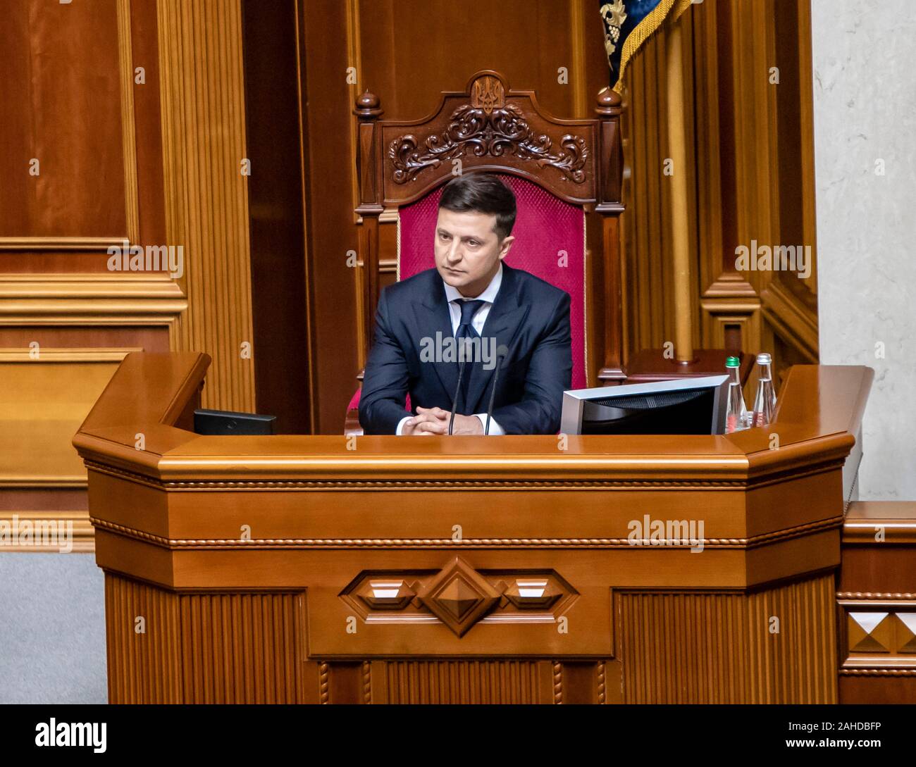 Der Präsident der Ukraine Volodymyr Zelensky Adressen Mitglieder des ukrainischen Parlaments nach seiner Einweihung in der Werchowna Rada, 20. Mai 2019 in Kiew, Ukraine. Stockfoto