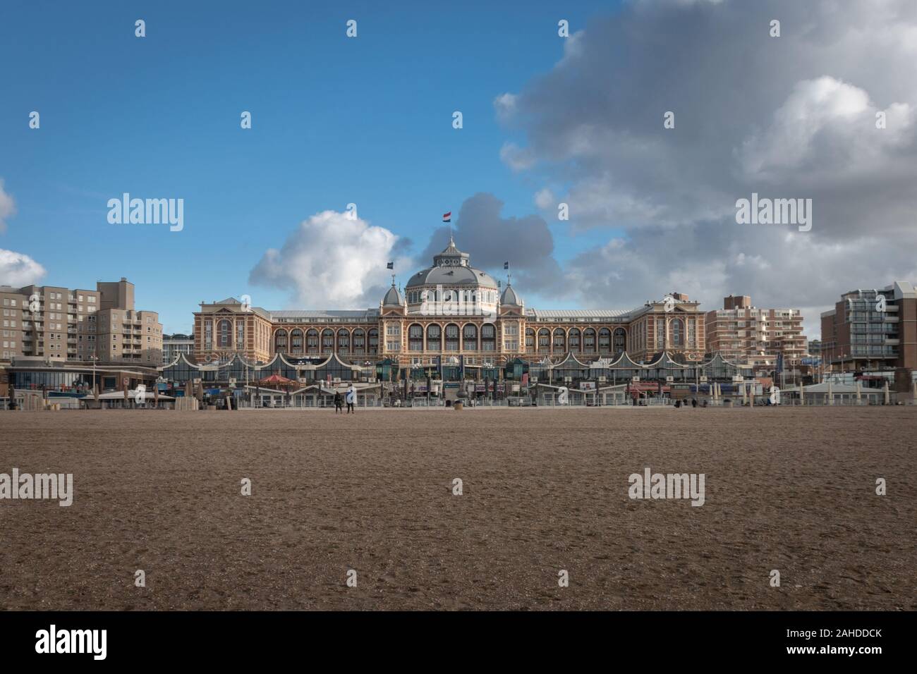 Scheveningen, Niederlande - Oktober 3, 2017: berühmte Grand Hotel Amrath Kurhaus in Scheveningen Strand in der Nähe von Den Haag (Den Haag), die Niederlande Stockfoto