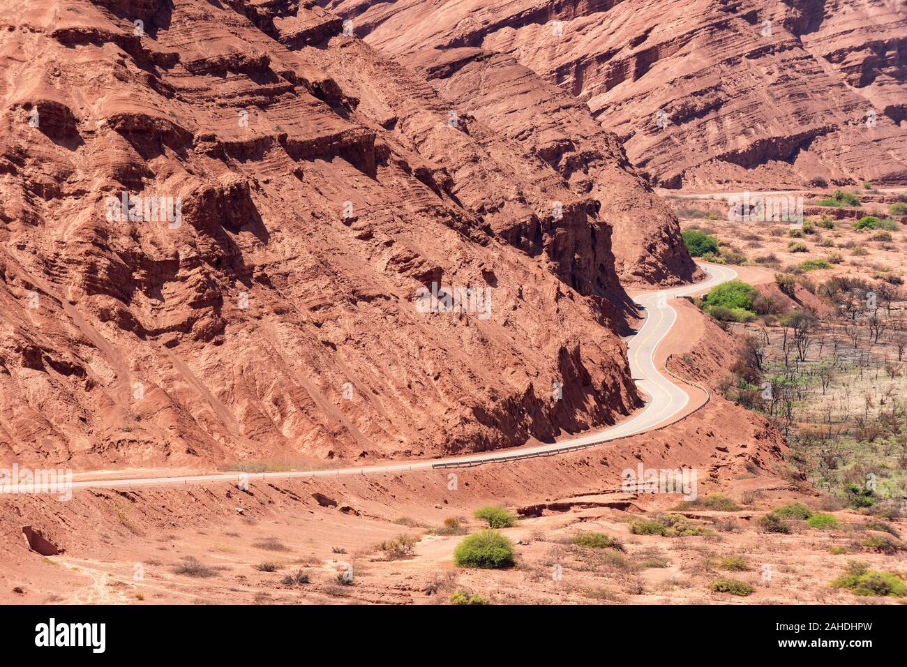 Das Naturschutzgebiet Quebrada de las Conchas, auch Quebrada de Cafayate genannt, liegt innerhalb der Täler von Calchaquíes, in der Nähe von Cafayate. Stockfoto