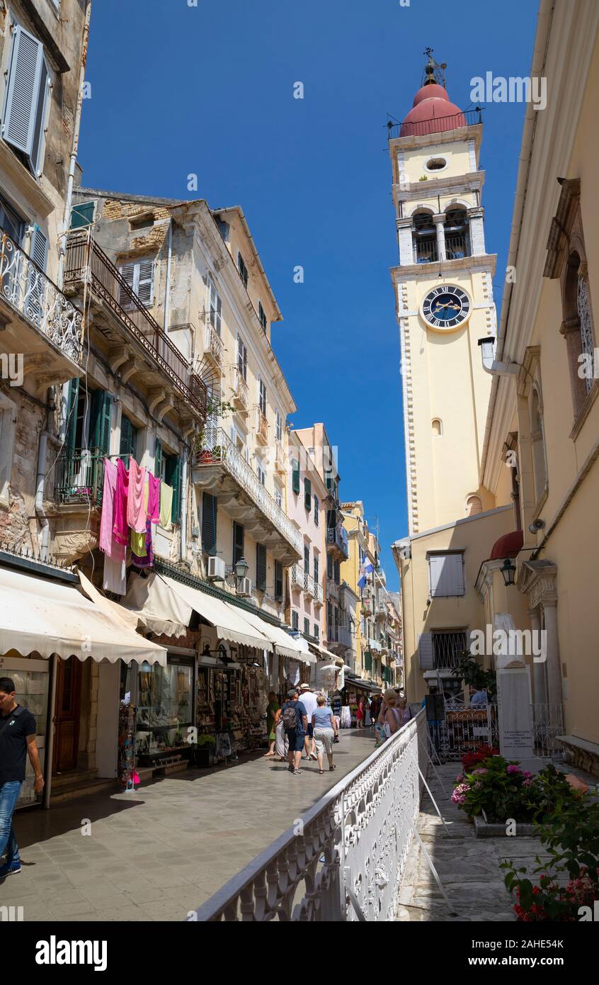 Kirche Saint-Spyridon in Der Griechischen Altstadt von Korfu Stockfoto