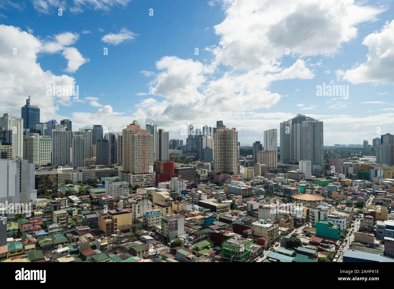 Von Manila Makati City um 12.00 Uhr Stockfoto