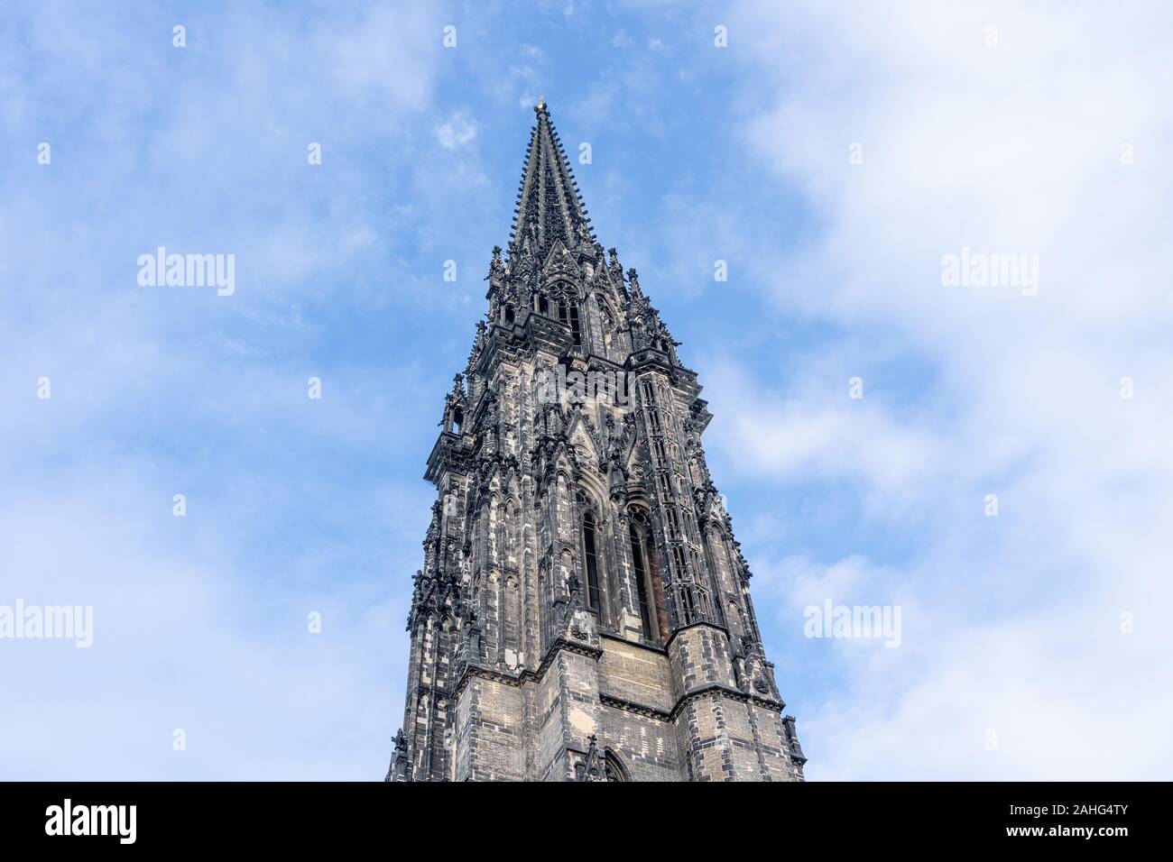 Neo-Gochic Stil St.-Nikolai-Kirche, die Kirche von St. Nicolas in Hamburg, Deutschland Stockfoto