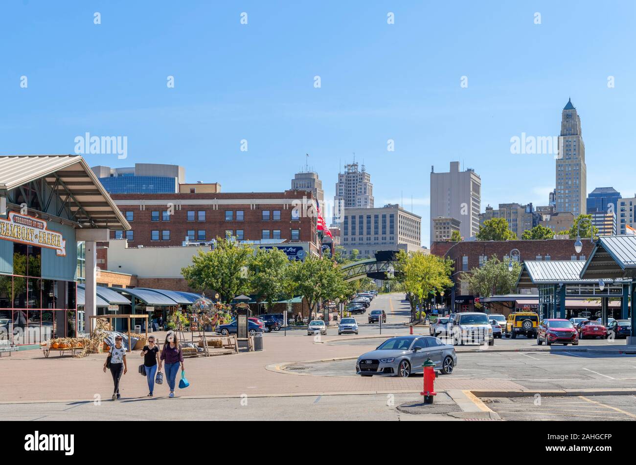 Die Skyline der Innenstadt von der historischen Stadt Markt, River Market District, Kansas City, Missouri, USA Stockfoto