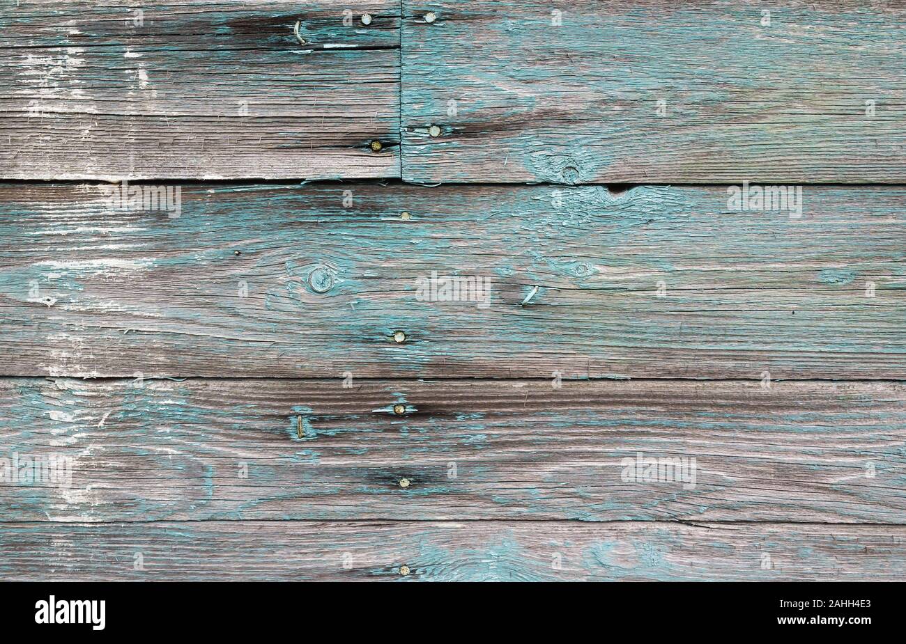 Alte hölzerne Wand mit Peeling grüner Lack Schicht, Hintergrund Foto Textur Stockfoto