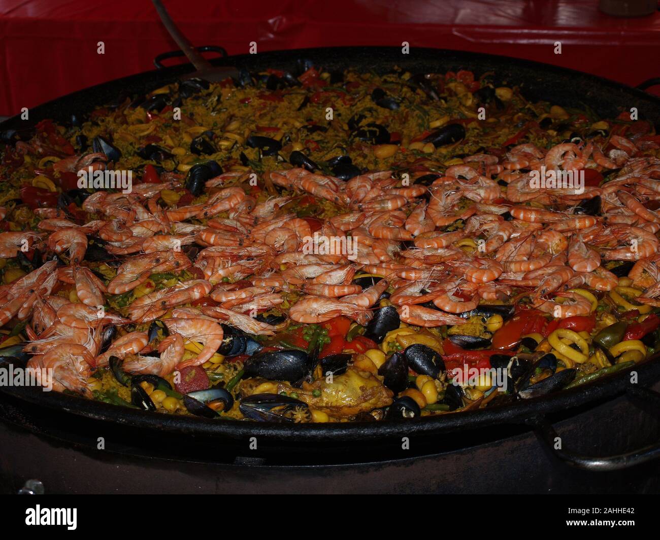 Paëlla Royal paella gekocht auf dem Markt Toulon Var Provence Stockfoto