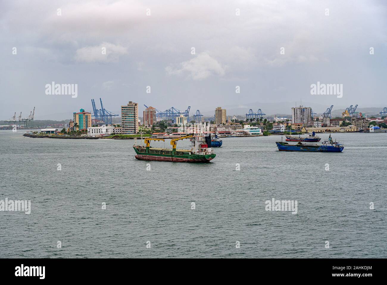 Schiffe im Hafen Stockfoto