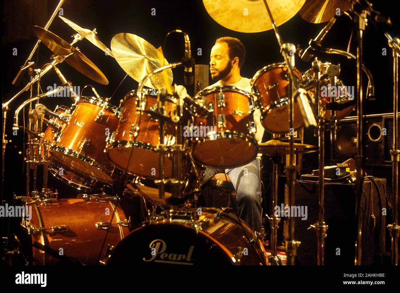 Chester Cortez Thompson Schlagzeuger auf Genesis. Abacab tour Konzert in München Olympiahalle 1981 Stockfoto