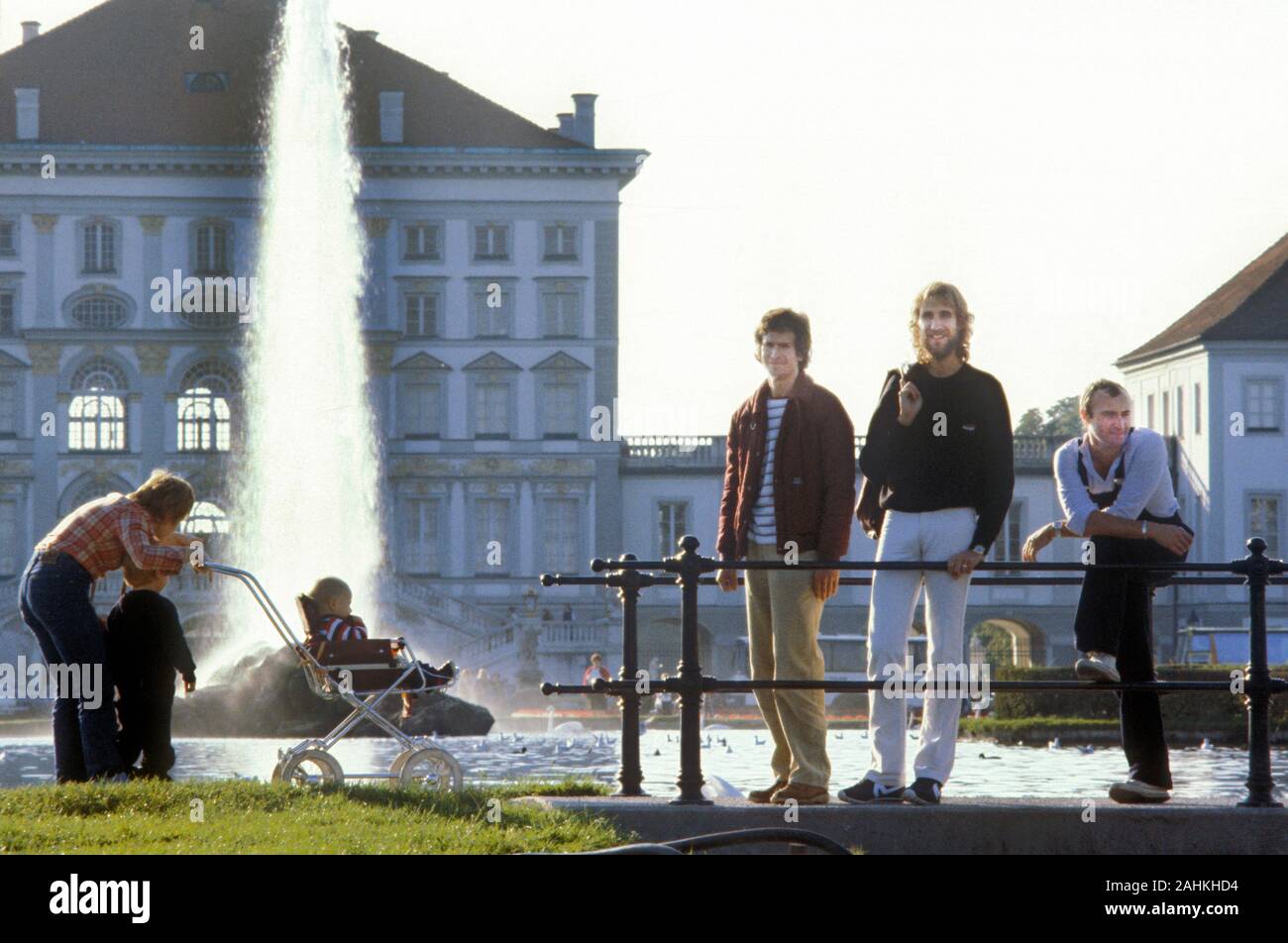 Genesis, auf Schloss Nymphenburg München während auf der Abacab tour. Konzert in München Olympiahalle 1981 Stockfoto