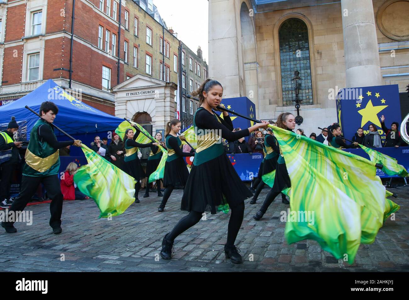 Mitglieder der glenbrook north high school spartan marching band Fotos