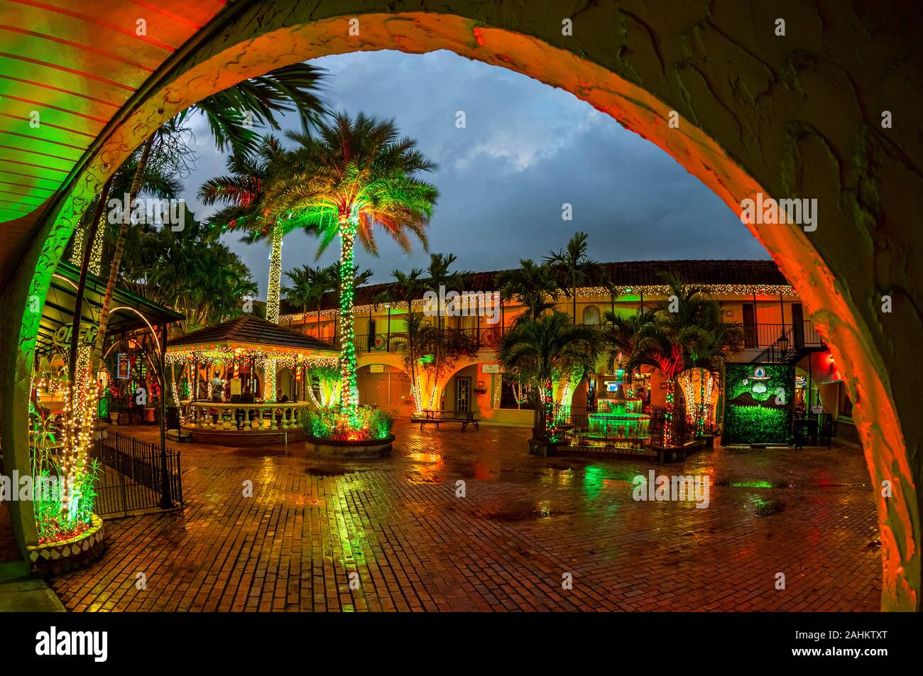 Weihnachten Licht decorationed Anzeige im Brick Yard Plaza in Venedig Florida Stockfoto