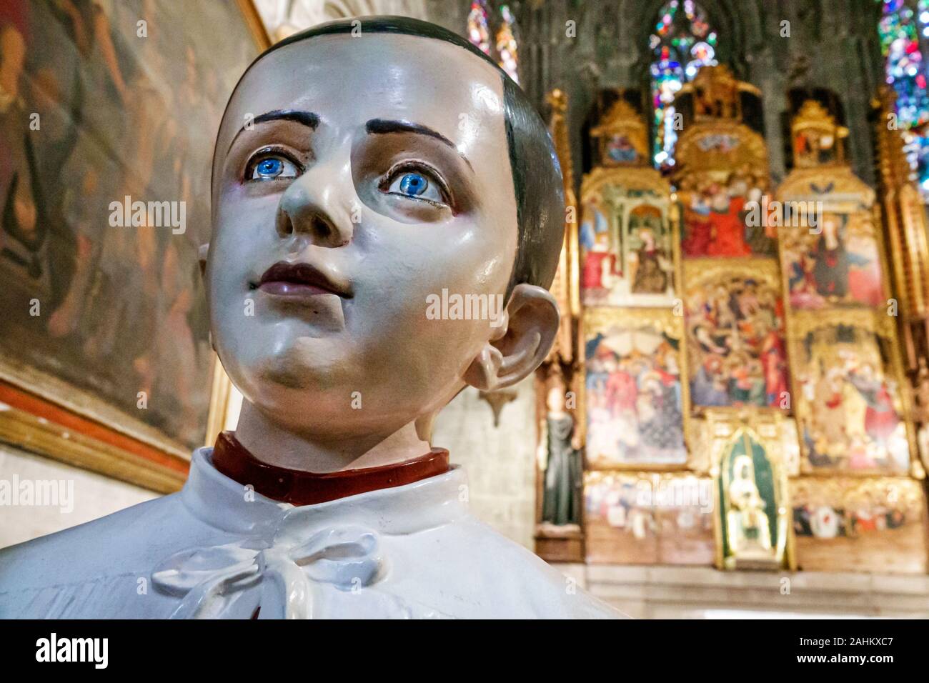 Tarragona Spanien Hispanic Catalonia Metropolitan Cathedral Basilica,Catedral Basilica,Katholische Kirche,innen,Altarjunge,Statue,religiöse Kunst,ES190826025 Stockfoto