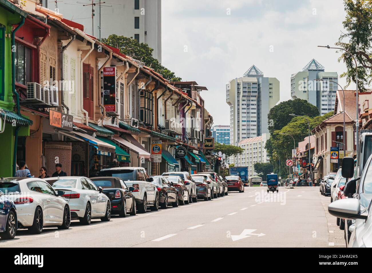 Sie suchen die bunten Gebäude von Singapurs ikonisches Arabischen St Stockfoto