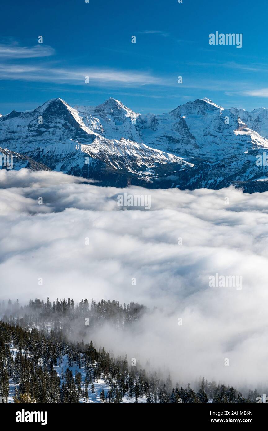 Eiger monch und jungfrau -Fotos und -Bildmaterial in hoher Auflösung ...