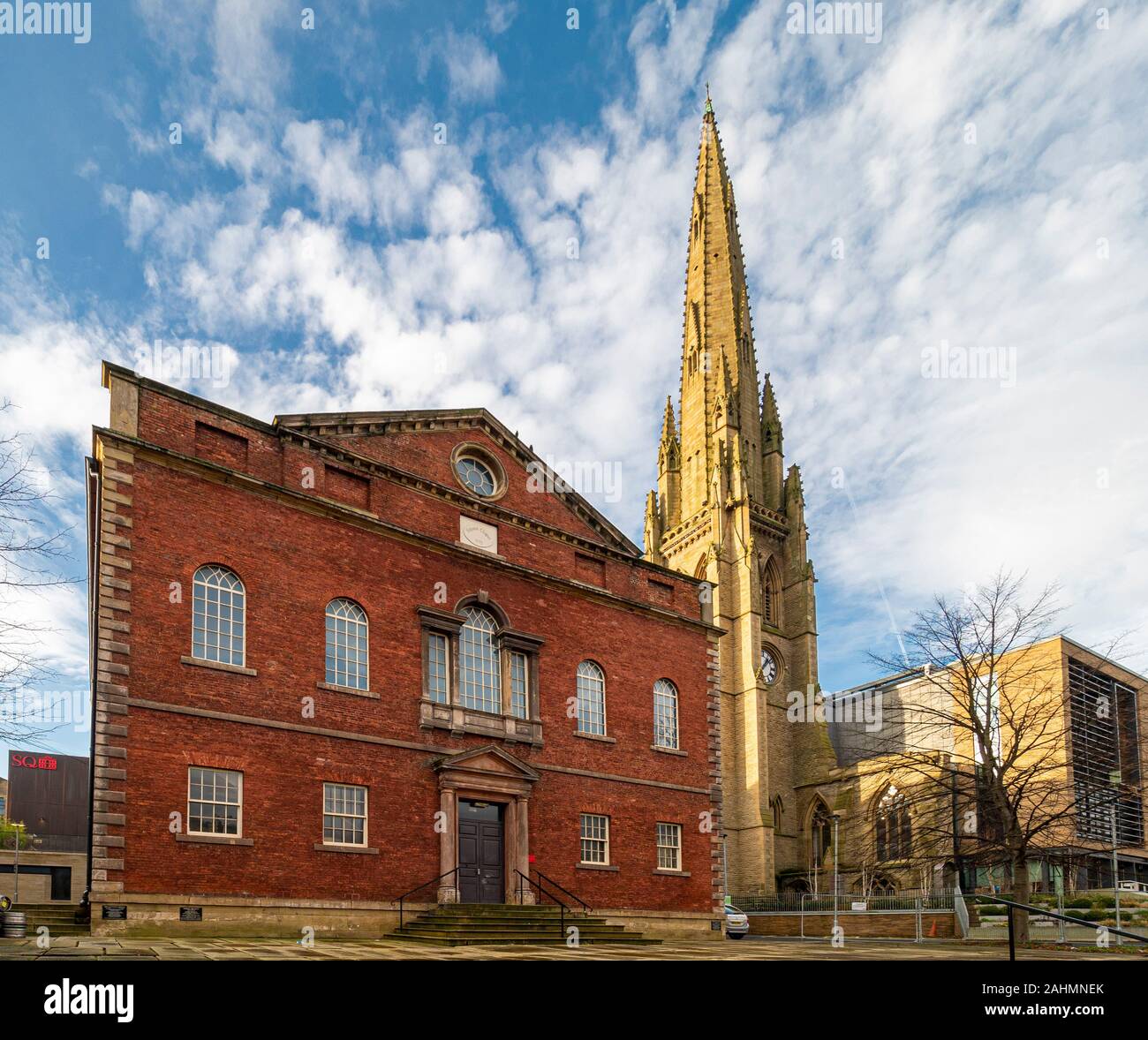 Die Außenseite des Quadratische Kapelle Arts Center, Halifax, Großbritannien. Stockfoto