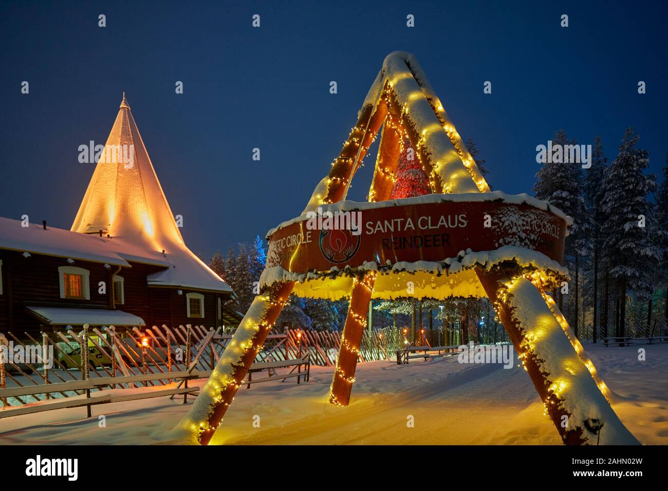 Finnische Rovaniemi eine Stadt in Finnland und der Region Lappland, Santa Claus Village rentier Fahrten am Dorf Stockfoto