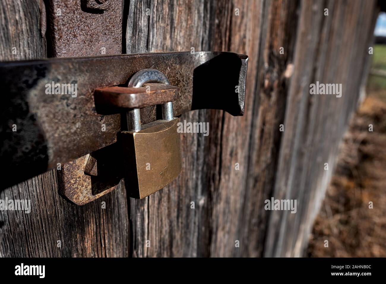 In der Nähe einer Tür auf eine Scheune Stockfoto