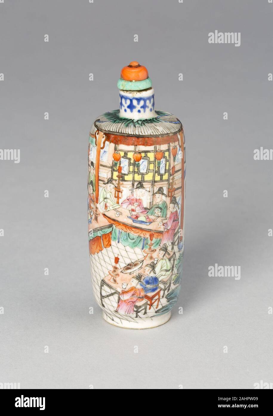 Schnupftabak Flasche mit einer Szene aus "Der Traum der Roten Kammer. 1796 - 1820. China. Porzellan in gebrannte Glasur noch mal überglasieren Emaille bemalt Stockfoto