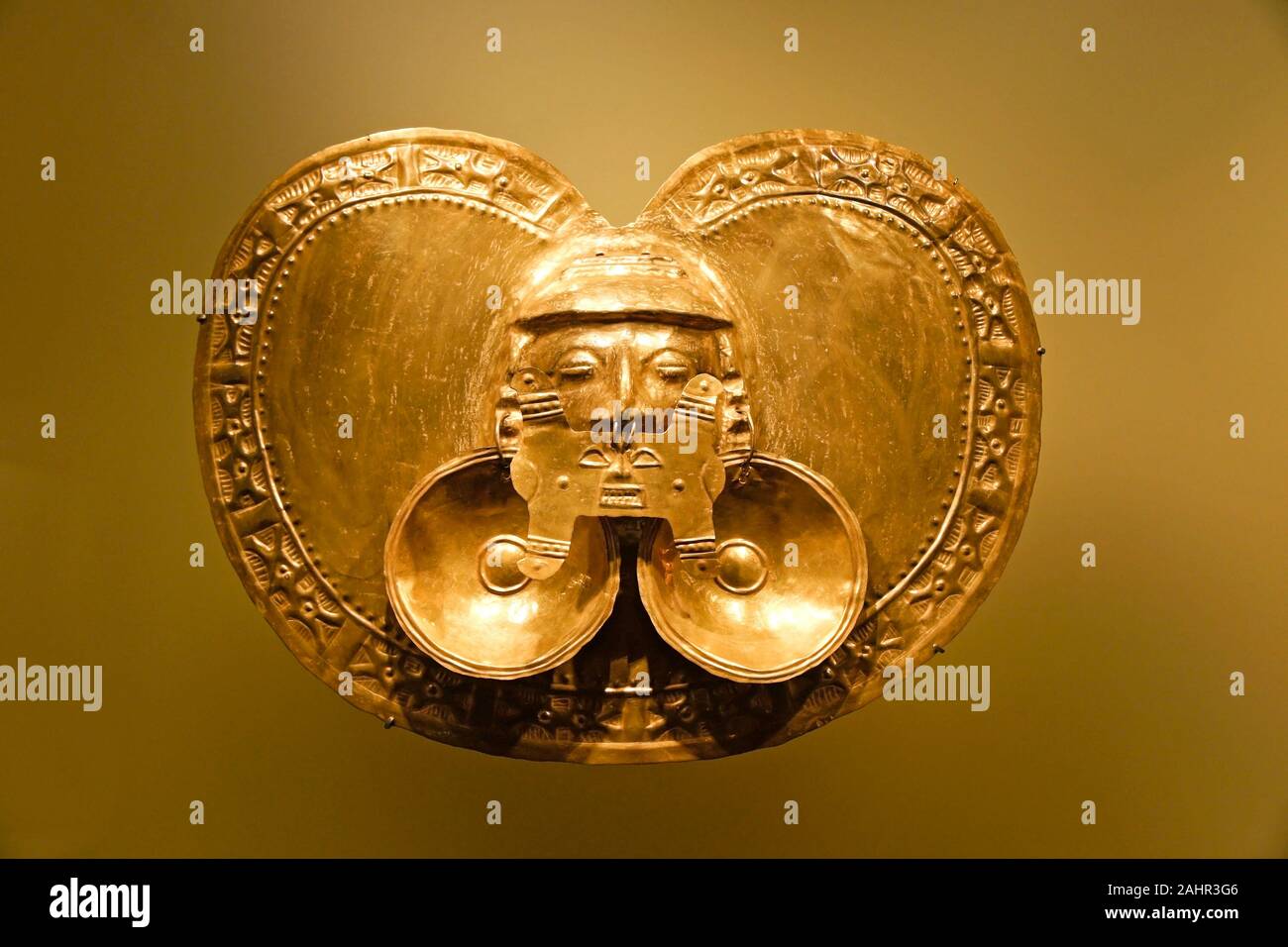 Ein gold Calima Artefakt auf Anzeige im Museo del Oro (Gold Museum), Bogota, Kolumbien Stockfoto