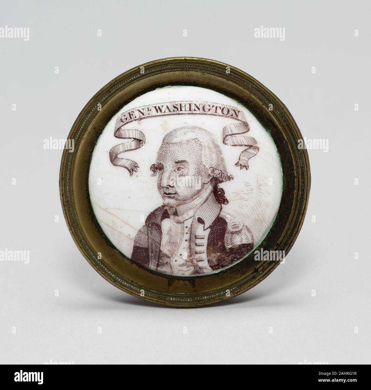 Mantel Stift (Knopf oder Gurt). 1775 - 1785. England. Kupfer, Transfer gedruckt, Emaille, Eisen und Messing Stockfoto