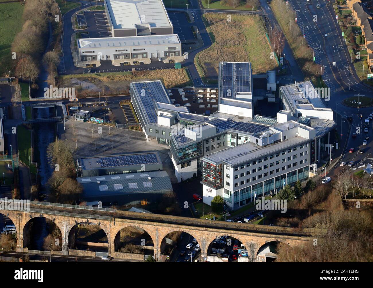 Luftaufnahme von UCLAN, Universität Central Lancashire Campus, Burnley, Lancashire Stockfoto