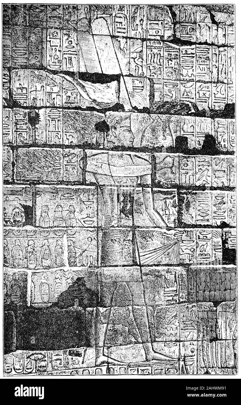 Gravur der Bubastite Portal in Karnak, Ägypten, zeigt eine Liste der Stadtstaaten erobert von Pharao Sisak in seinem in der Nähe der Östlichen militärischen Kampagnen. Sisak hält mehrere Schnüre zu seinen Gefangenen, einschließlich Menschen aus Palästina. Nach II Chronik, da zog Schischak, der König von Ägypten, gegen Jerusalem herauf. Und er nahm die Schätze des Hauses des HERRN und die Schätze des Hauses des Königs. Er nahm alles, auch die goldenen Schilde, die Salomo gemacht hatte. - 2 Chronik 12:9. Stockfoto