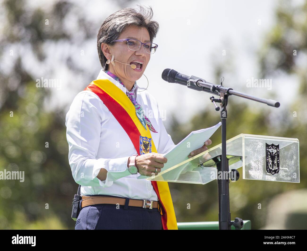 Oktober 10, 2019: Bogota Bürgermeister - wählen Claudia Lopez eine Übergabe in Bogota besucht. Credit: Daniel Garzon Herazo/ZUMA Draht/Alamy leben Nachrichten Stockfoto