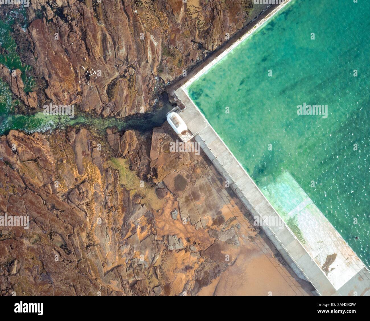Merewether Beach Ocean Badewanne drone Schuß von oben Stockfoto