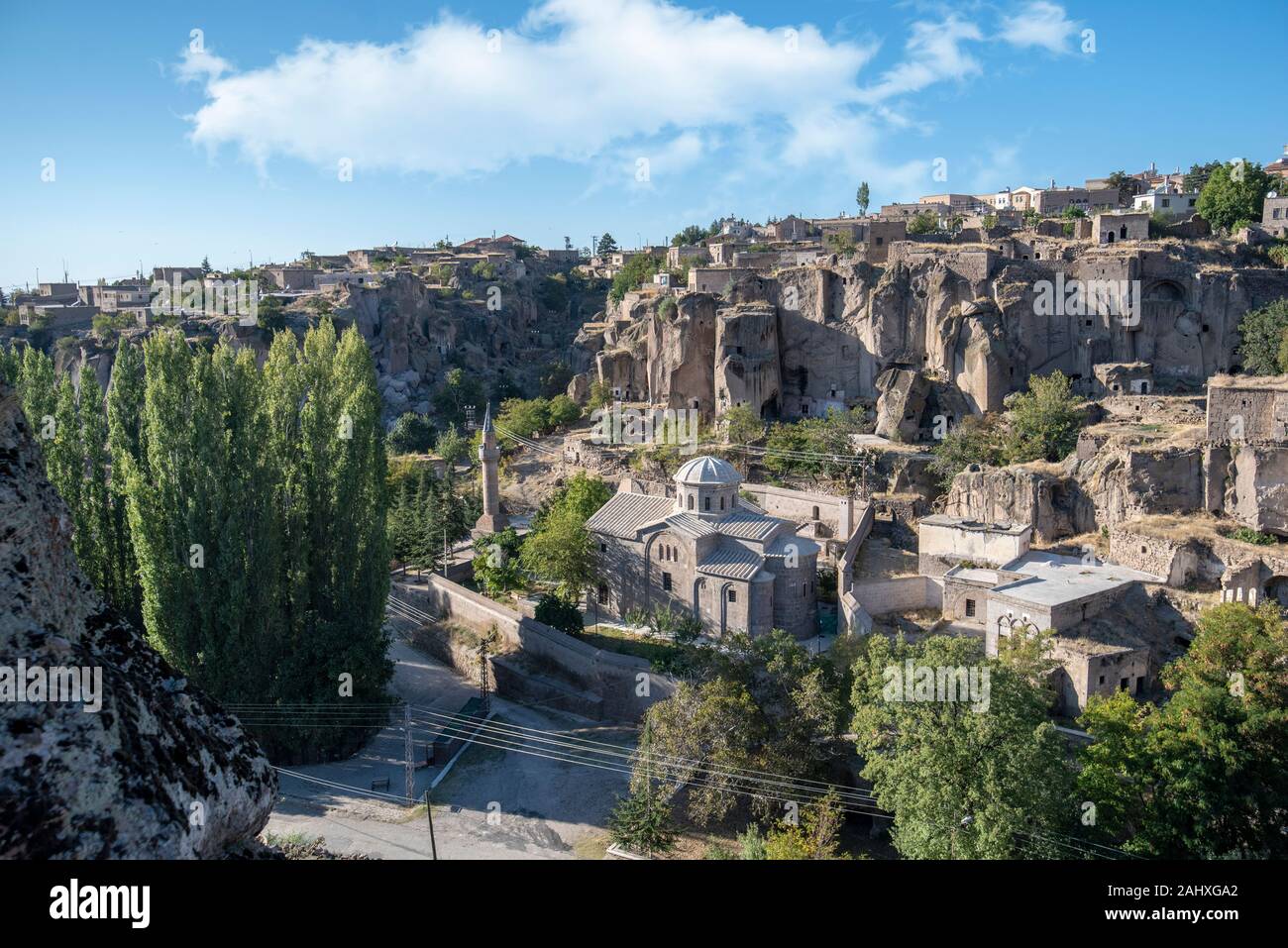 Blick auf St.. GregoriusKirche (BuyukKiliseCamiiMoschee) im