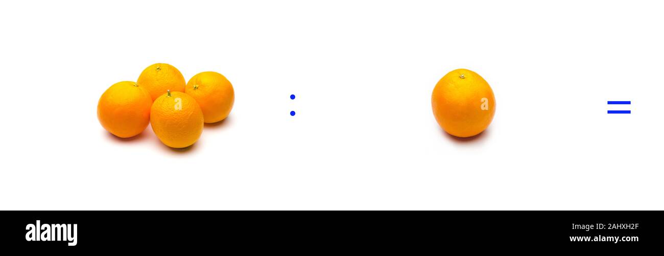 Einfache mathematische Operation; Teilung von Produkten zwischen Früchte; sehr einfache Operationen; Bildung und das Lernen von Mathematik durch Produkte Stockfoto