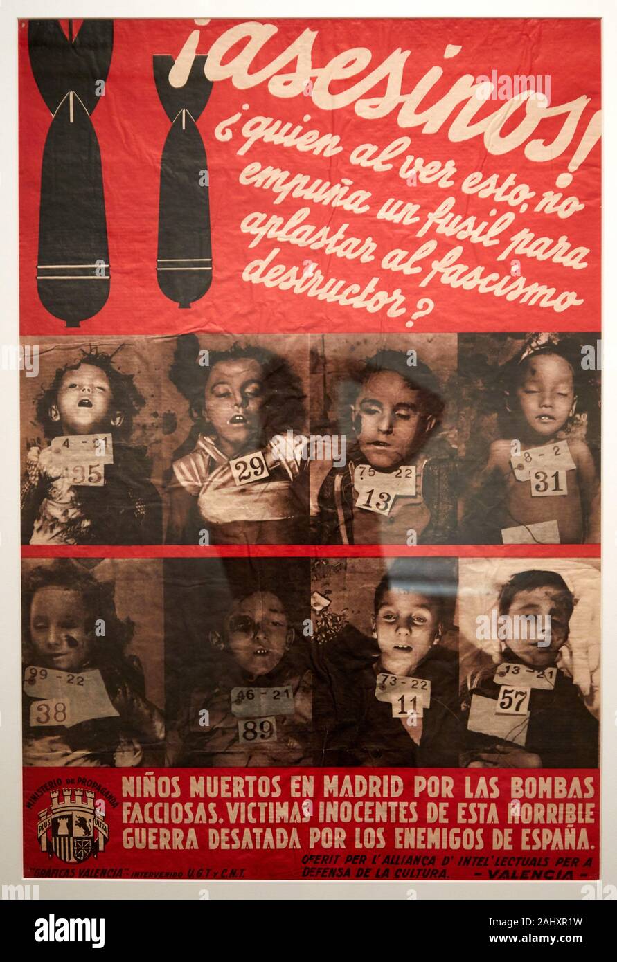 ''' ¡Asesinos! '', 1936, Ministerio de Propaganda Grafica, Musée de l'Armée, Paris, Frankreich Stockfoto