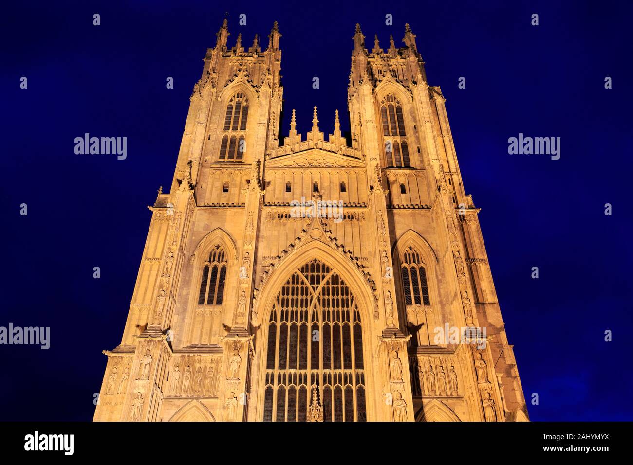 Beverley Minster bei Nacht, Beverley town, East Riding von Yorkshire, England, Großbritannien Stockfoto