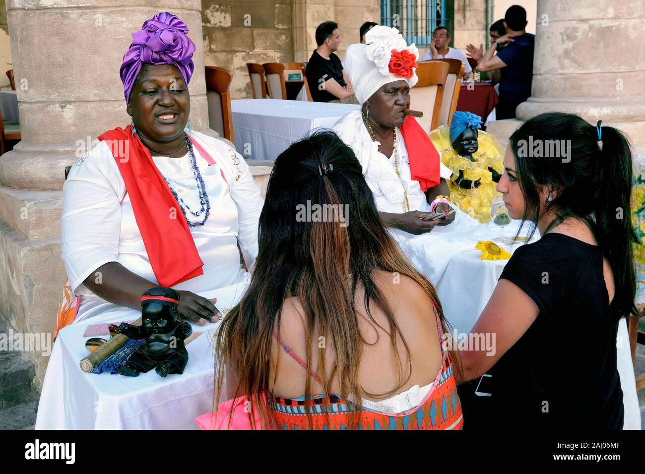 Wahrsagerin / Hellseher, Plaza de la Catedral entfernt, Havanna, Kuba, Karibik Inseln Stockfoto