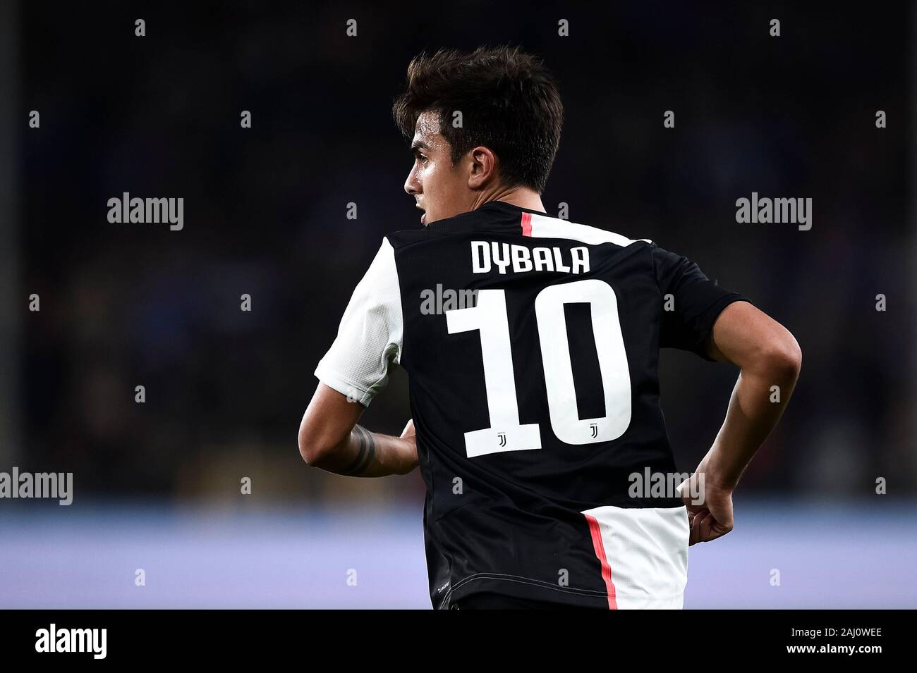 Genua, Italien. 18 Dezember, 2019: Paulo Dybala von Juventus Turin FC sieht während der Serie ein Fußballspiel zwischen UC Sampdoria und Juventus Turin. FC Juventus gewann 2-1 über UC Sampdoria. Credit: Nicolò Campo/Alamy leben Nachrichten Stockfoto