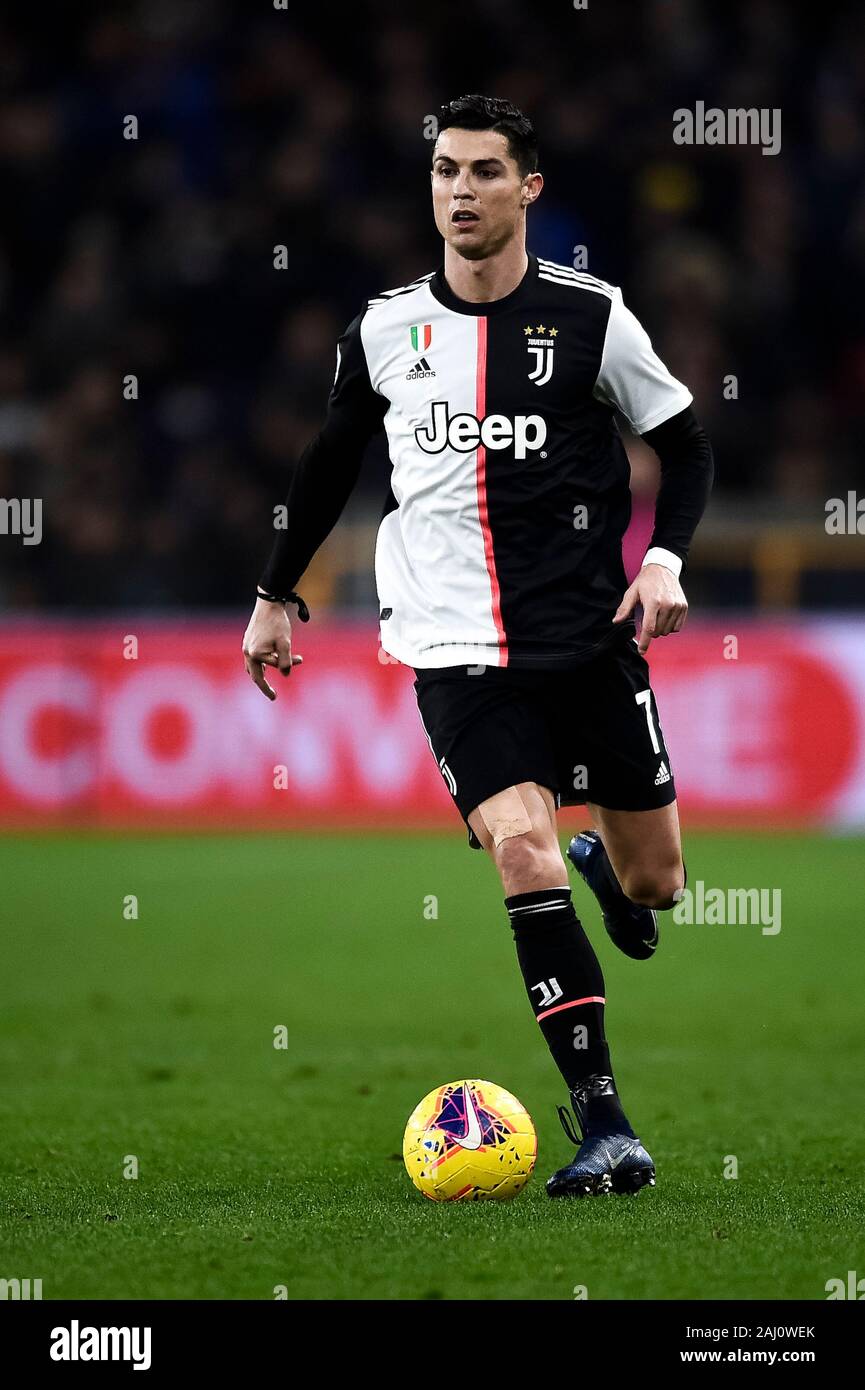 Genua, Italien. 18 Dezember, 2019: Cristiano Ronaldo von Juventus Turin FC in Aktion während der Serie ein Fußballspiel zwischen UC Sampdoria und Juventus Turin. FC Juventus gewann 2-1 über UC Sampdoria. Credit: Nicolò Campo/Alamy leben Nachrichten Stockfoto