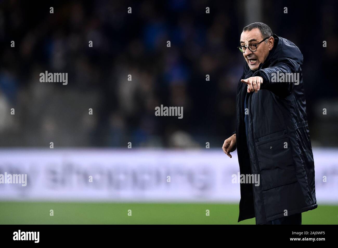 Genua, Italien. 18 Dezember, 2019: Maurizio Sarri, Cheftrainer des FC Juventus, Gesten während der Serie ein Fußballspiel zwischen UC Sampdoria und Juventus Turin. FC Juventus gewann 2-1 über UC Sampdoria. Credit: Nicolò Campo/Alamy leben Nachrichten Stockfoto
