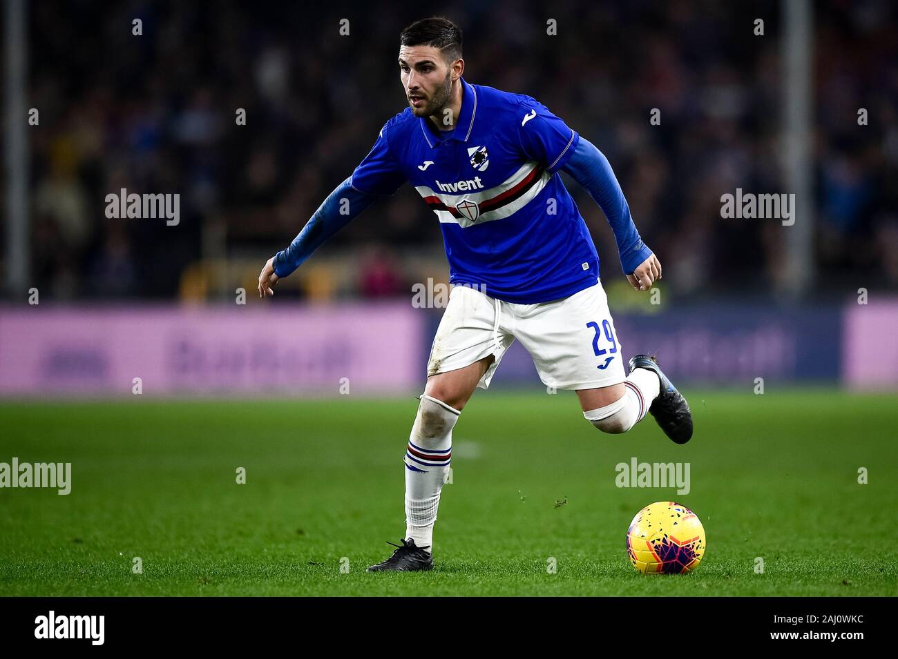 Genua, Italien. 18 Dezember, 2019: Nicola Murru von UC Sampdoria in Aktion während der Serie ein Fußballspiel zwischen UC Sampdoria und Juventus Turin. FC Juventus gewann 2-1 über UC Sampdoria. Credit: Nicolò Campo/Alamy leben Nachrichten Stockfoto