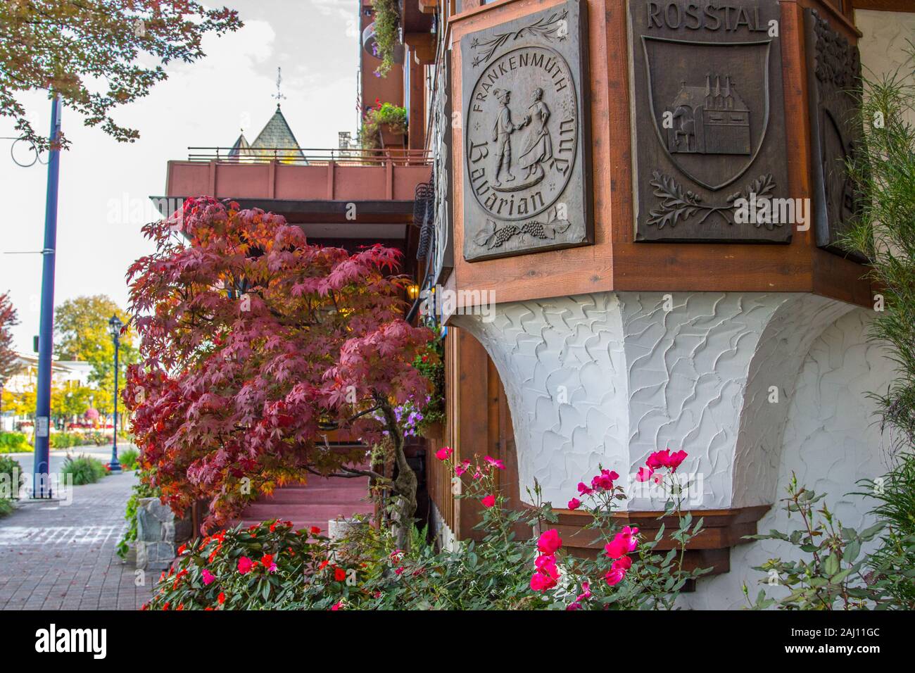 Außenansicht des berühmten bayerischen Gasthauses in der Innenstadt von Frankenmuth. Das deutsche Restaurant ist berühmt für sein Essen mit Hühnergerichten. Stockfoto