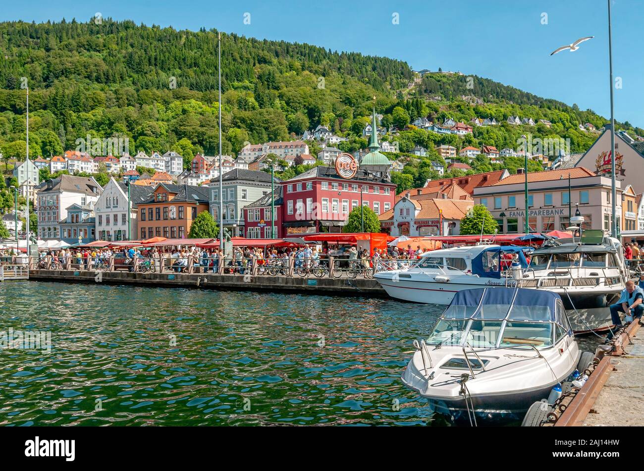 Fischmarkt am Hafen von Bergen, Norwegen Stockfoto