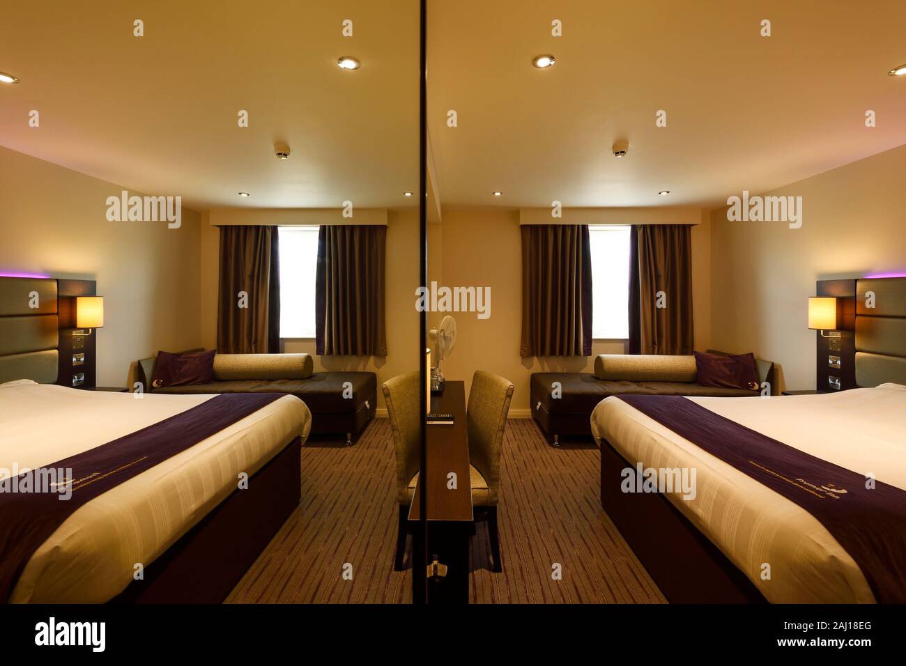 Das Innere eines Premier Inn Hotel Schlafzimmer Stockfoto